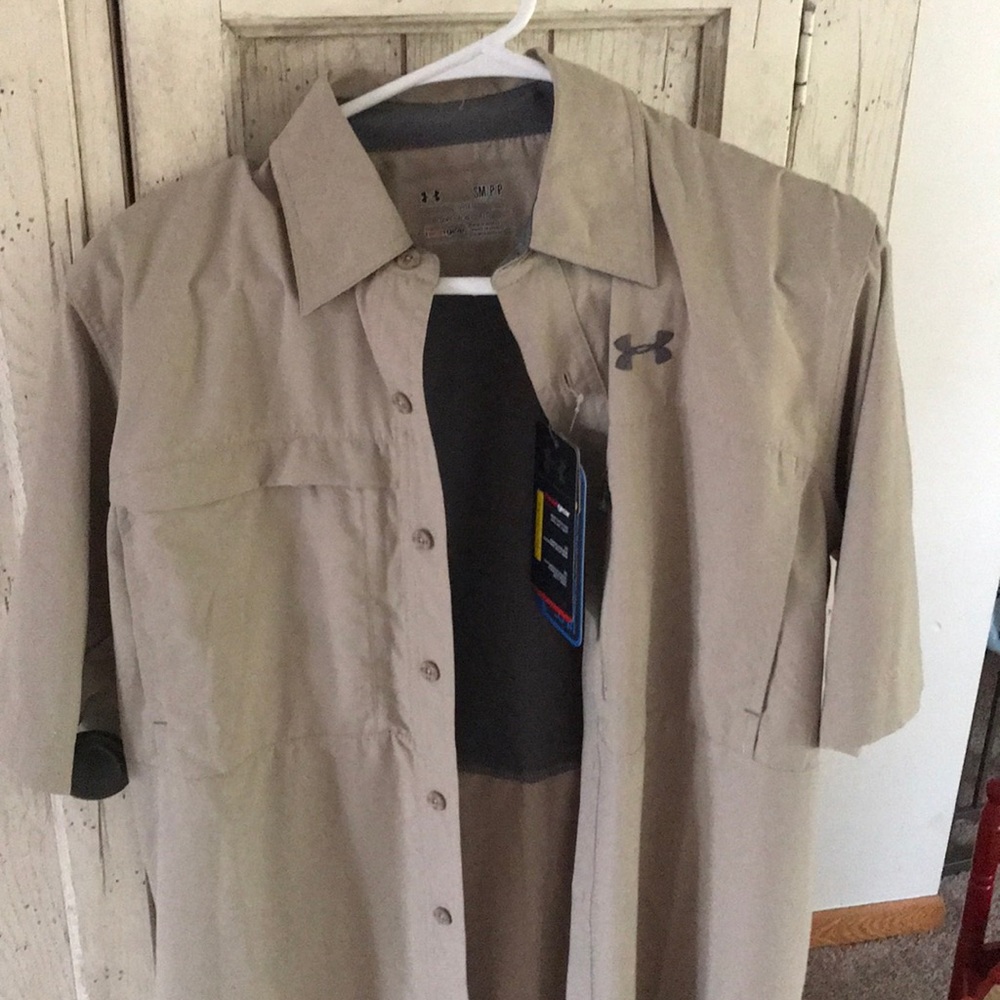 UA Fishing Heat Gear loose fit button down shirt